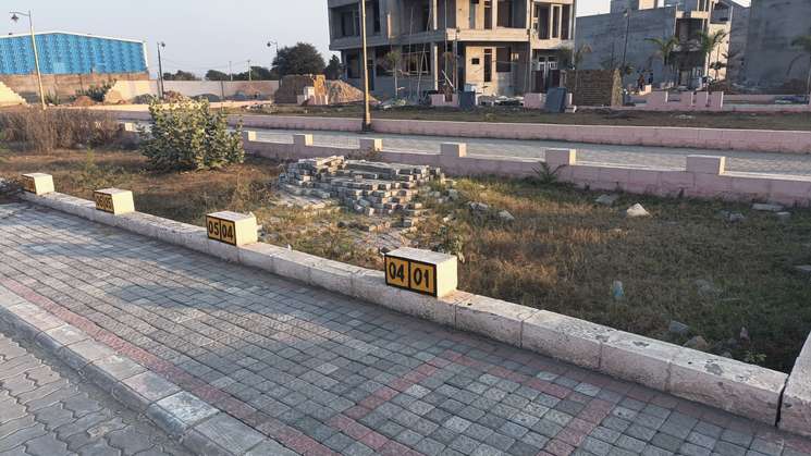 Commercial Land 400 Sq.Yd. in Ajmer Road Jaipur