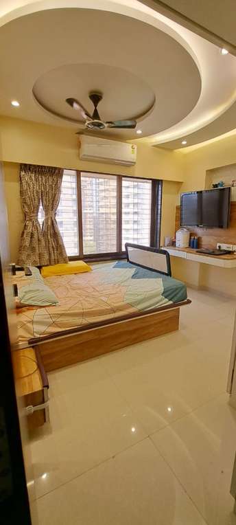 2 BHK Apartment For Resale in Borivali East Mumbai 6402613