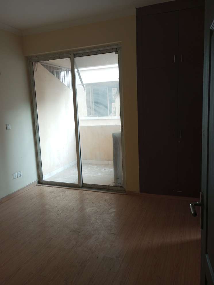 3 Bedroom 1500 Sq.Ft. Builder Floor in Malibu Town Gurgaon