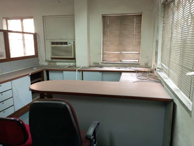 Commercial Office Space 727 Sq.Ft. in Ajc Bose Road Kolkata