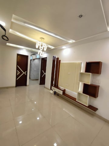 Living Room in 3.5 BHK Apartment at M3M Golf Estate, Sector 65 – for Sale
