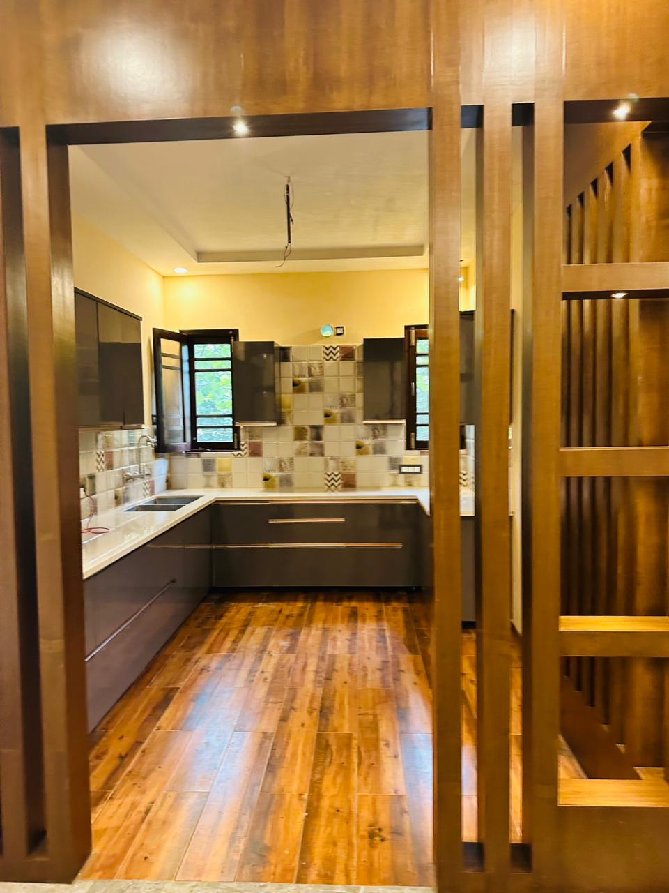 Resale 5 Bedroom 600 Sq.Yd. Independent House in Malsi Dehradun 6409350