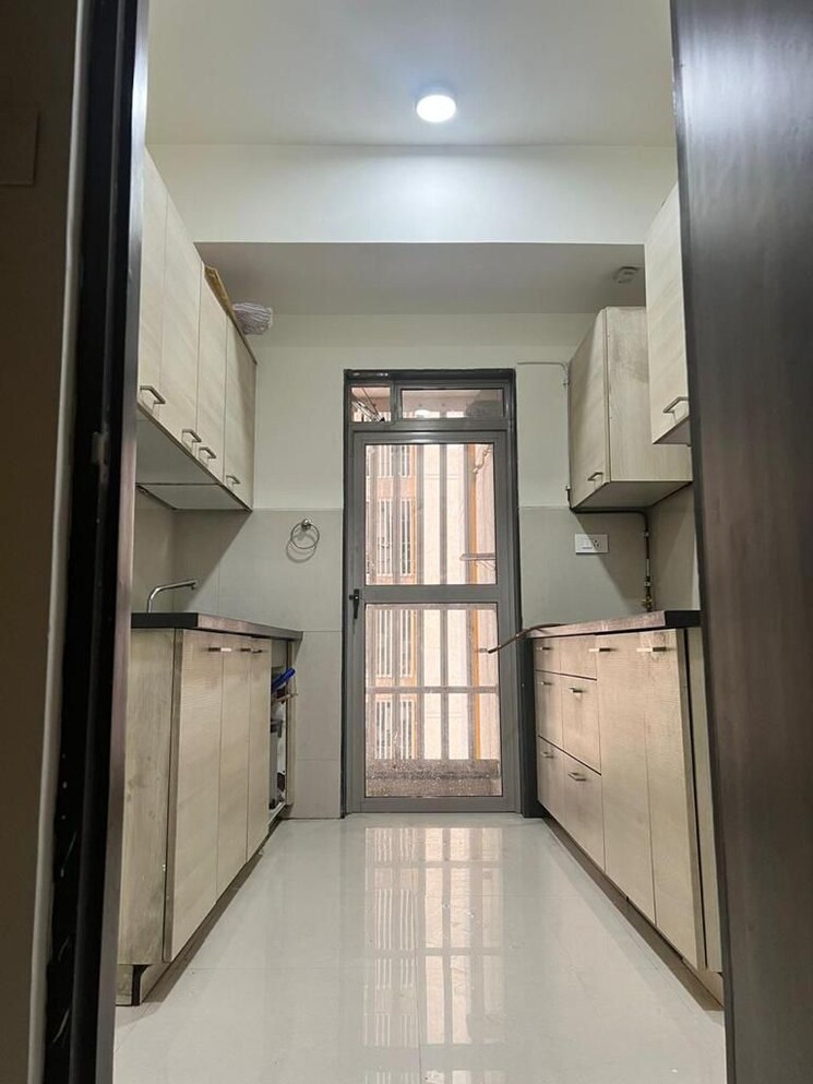 Kitchen, kabra-hyde-park 2 Bedroom 715 Sq.Ft. Apartment In Manpada Thane 6411353