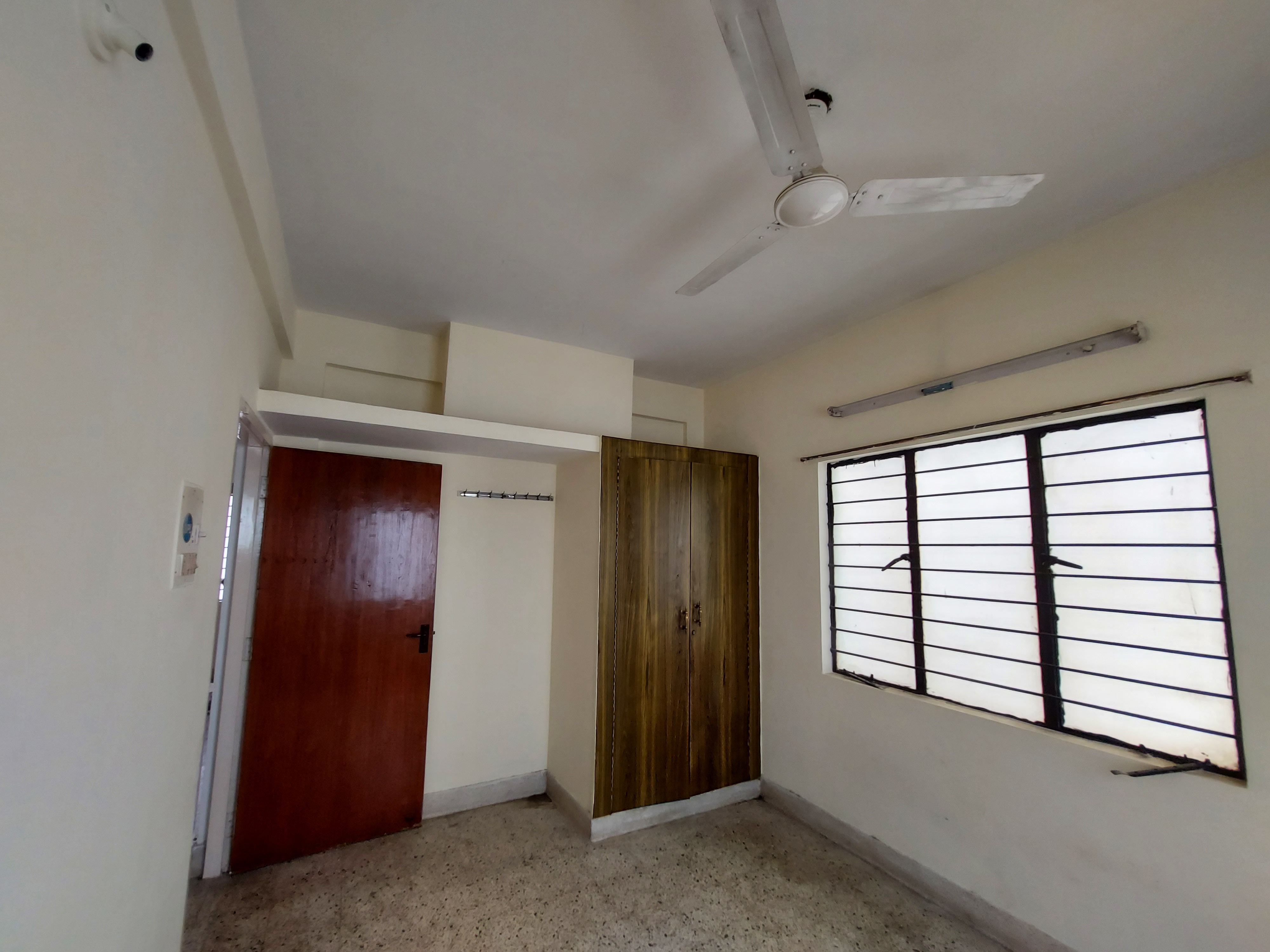 Rental 1 Bedroom 670 Sq.Ft. Apartment in Regency Pinnacle Heights