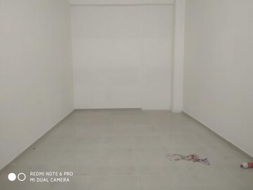 Room in  Office Space at Rustomjee Eaze Zone Mall, Malad West – for Rent