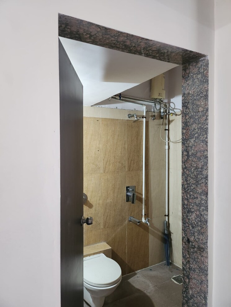 Bathroom, siddhi-highland-gardens 1 Bedroom 447 Sq.Ft. Apartment In Dhokali Thane 6414909