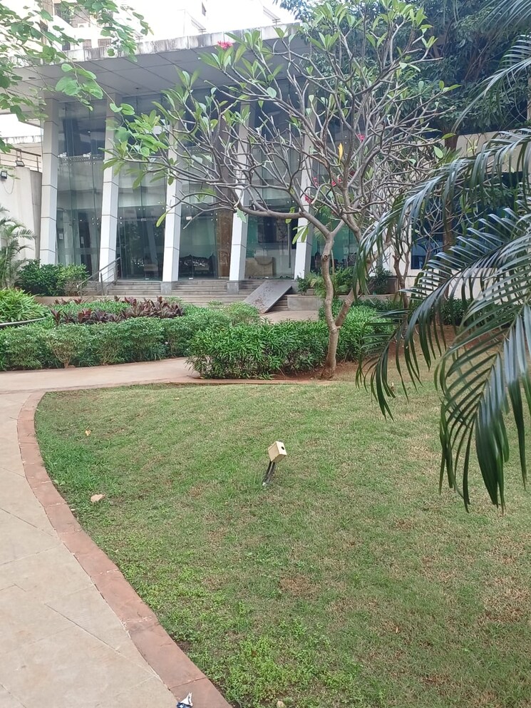 Garden, rosa-bella 3 Bedroom 1350 Sq.Ft. Apartment In Ghodbunder Road Thane 6417033