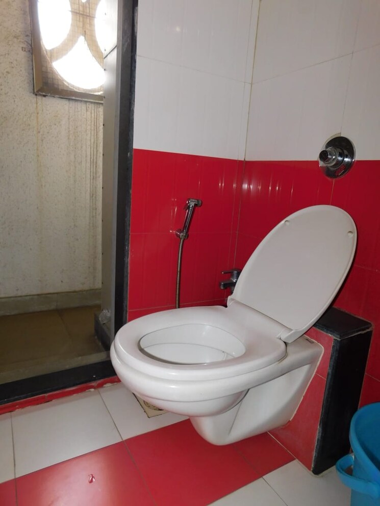 Bathroom, victory-splendour 4 Bedroom 1650 Sq.Ft. Penthouse In Kopar Khairane Navi Mumbai 6417400