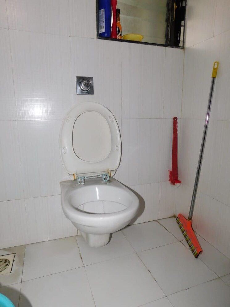 Bathroom, victory-splendour 4 Bedroom 1650 Sq.Ft. Penthouse In Kopar Khairane Navi Mumbai 6417400