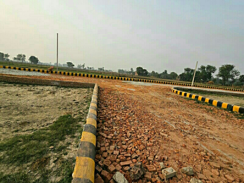 Plot For Resale in Safedabad Lucknow  6417442