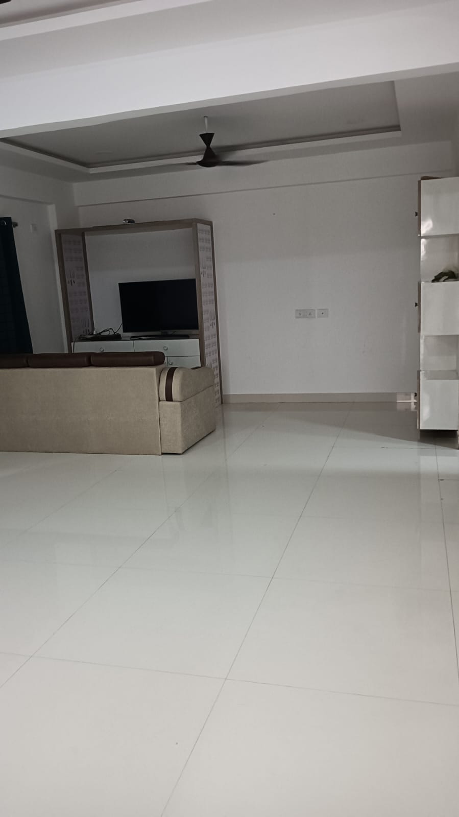 Rental 3 Bedroom 2300 Sq.Ft. Independent House in Chitrapuri Colony
