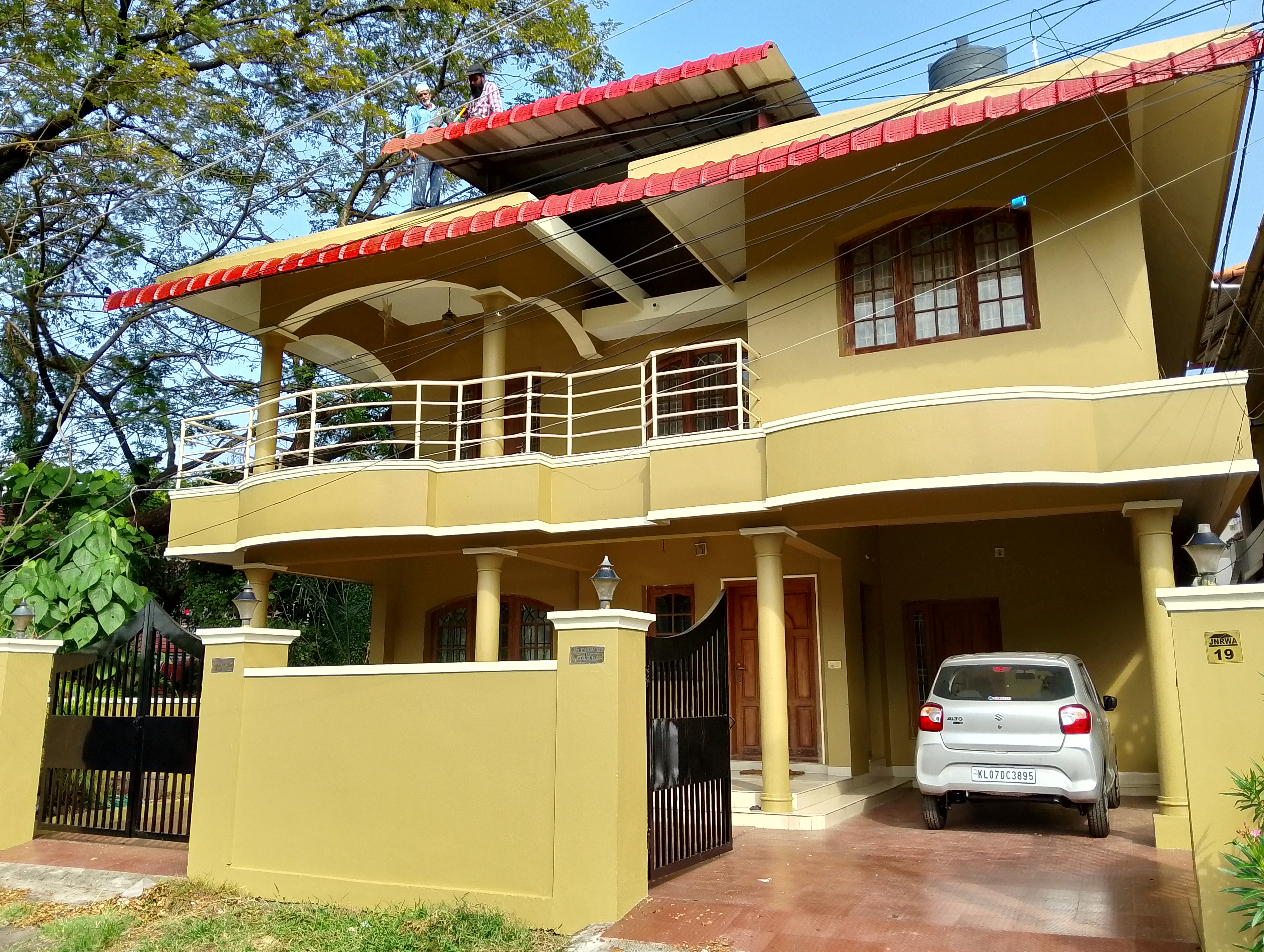 5 BHK + Study Room Independent House For Sale in Kadavanthra