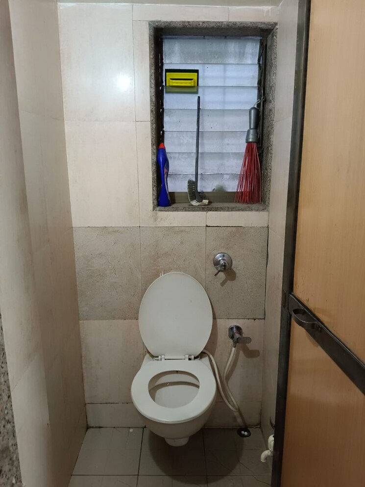 Master Bedroom, hiranandani-rodas-enclave-rosemount 3 Bedroom 2402 Sq.Ft. Apartment In Ghodbunder Road Thane 6419869