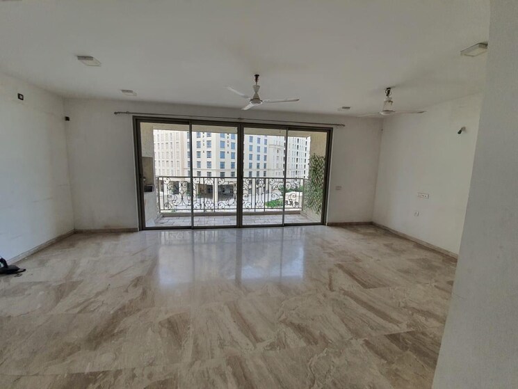 Room, hiranandani-rodas-enclave-rosemount 3 Bedroom 2402 Sq.Ft. Apartment In Ghodbunder Road Thane 6419869