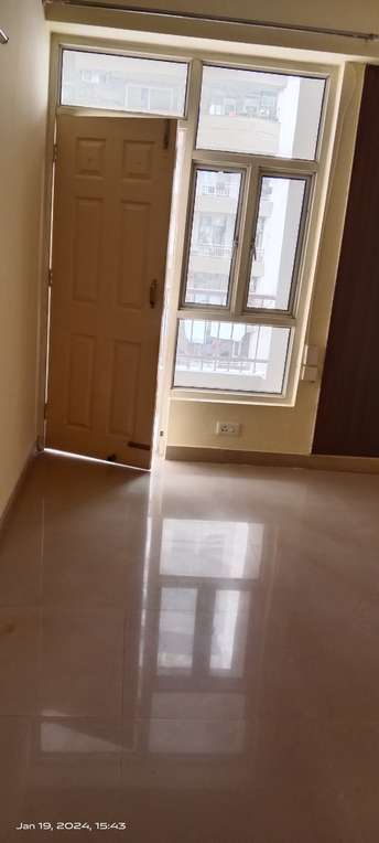 2 BHK Apartment For Rent in Supertech Cape Town Sector 74 Noida  6420391