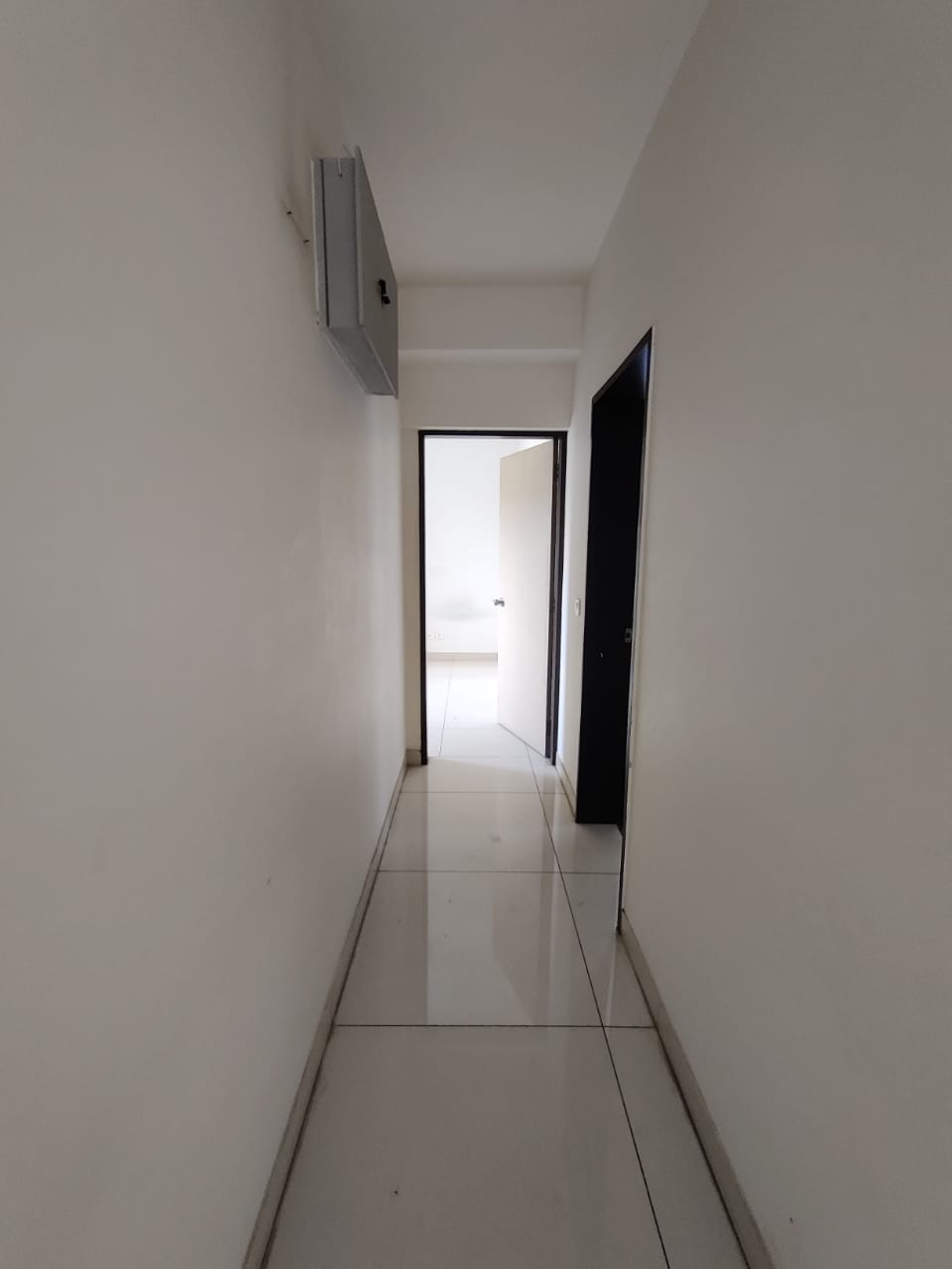Rental 3 Bedroom 1380 Sq.Ft. Apartment in Paranjape Blue Ridge