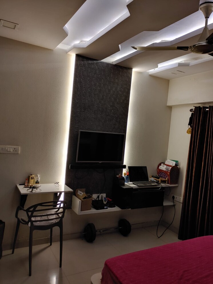 Living Room, rosa-bella 3 Bedroom 1000 Sq.Ft. Apartment In Ghodbunder Road Thane 6420549