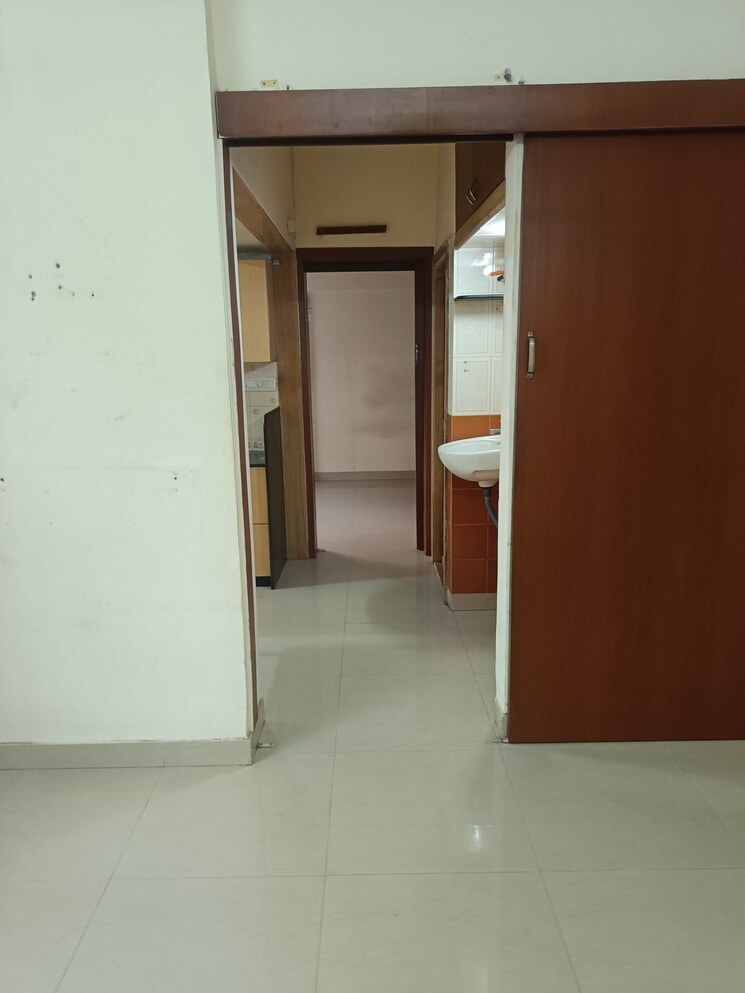 Room, anita-nagar-chs 1 Bedroom 525 Sq.Ft. Apartment In Kandivali East Mumbai 6421829