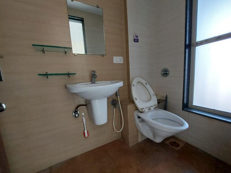 Bathroom, vijaya-heritage 3 Bedroom 1300 Sq.Ft. Apartment In Chembur Mumbai 6422092