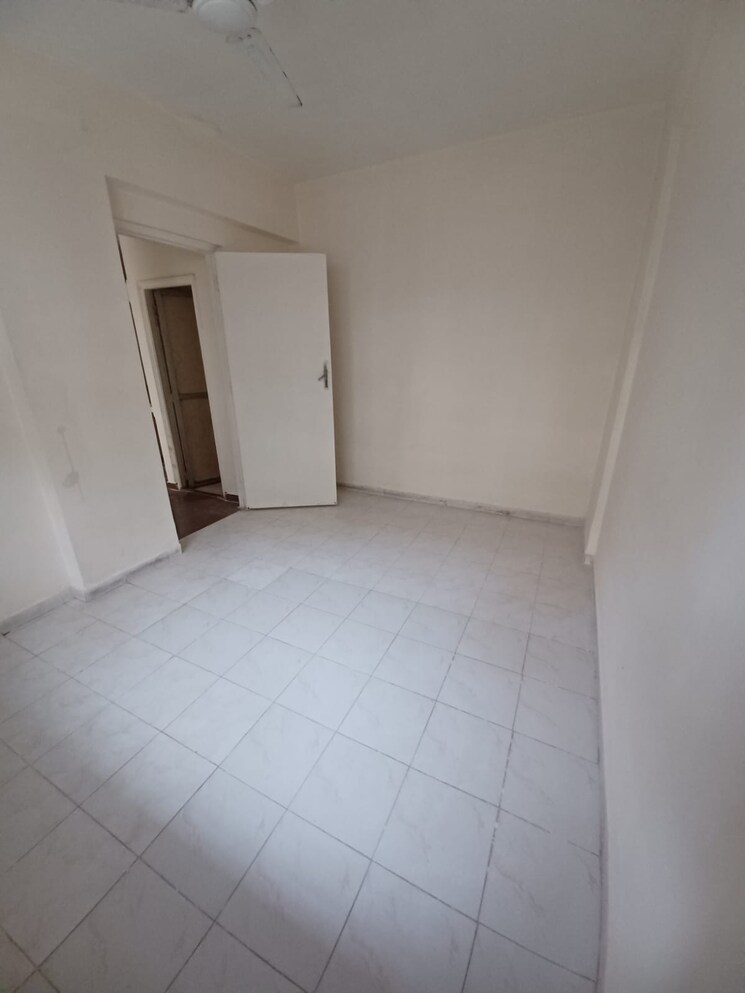 Room, vasant-smruti-apartment 1 Bedroom 425 Sq.Ft. Apartment In Kandivali East Mumbai 6422117