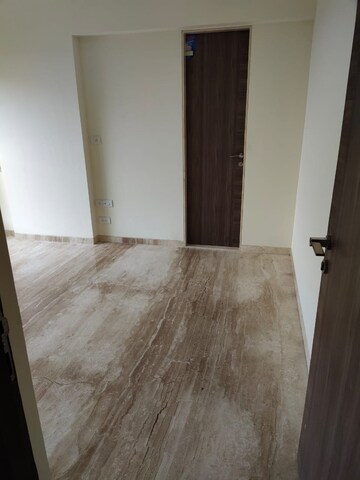 Room in 3 BHK Apartment at Juhu – for Sale
