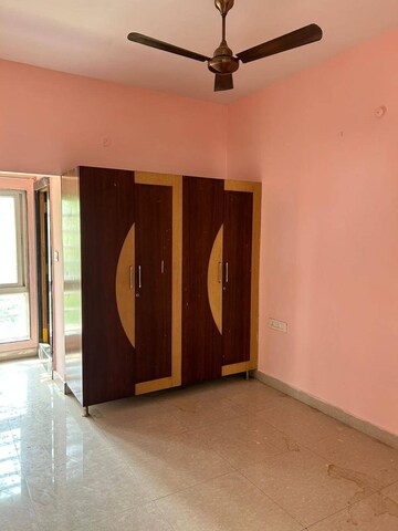 Room in 3 BHK Apartment at Madhurawada – for Rent