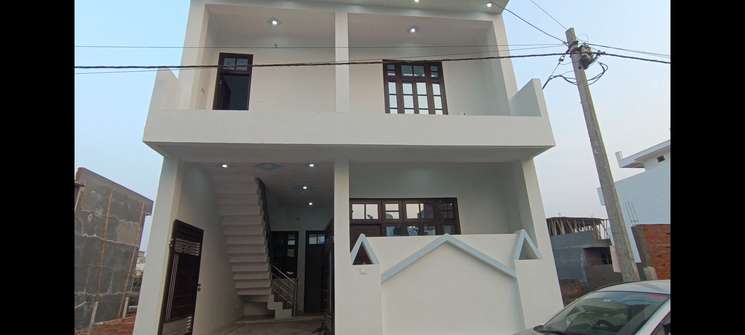 3 Bedroom 900 Sq.Ft. Independent House in Raebareli Road Lucknow