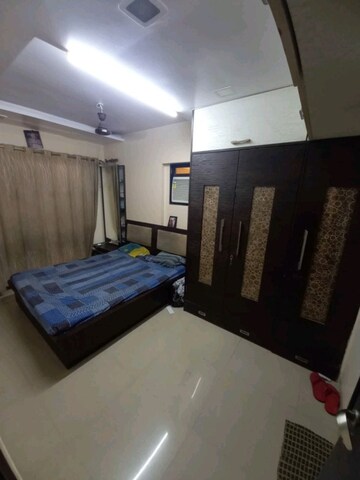 Bedroom in 2 BHK Apartment at Aashirwad Apartments, Andheri West – for Rent