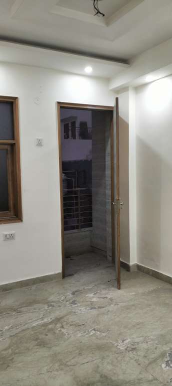 2 BHK Builder Floor For Resale in Vishnu Garden Delhi 6427183