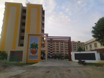 2 BHK Apartment For Resale in Arsha Madhav Residency Indira Nagar Lucknow  6428350