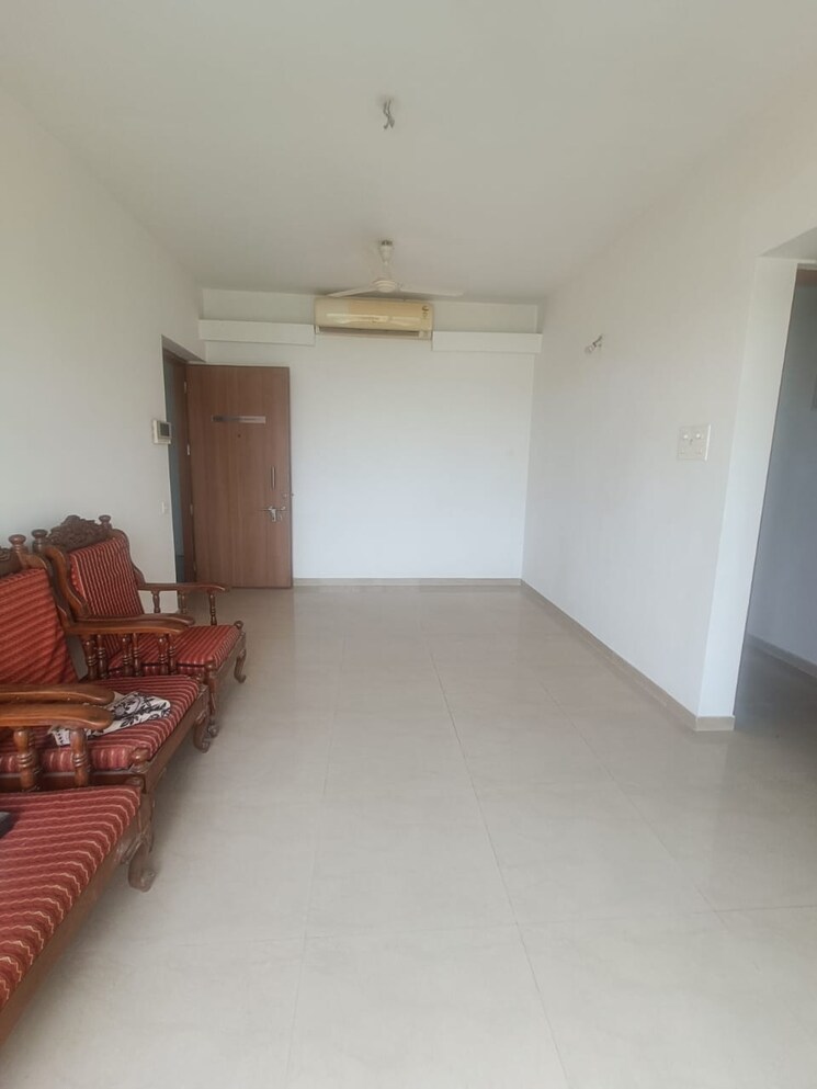 Living Room, lodha-casa-bella-gold 2 Bedroom 686 Sq.Ft. Apartment In Dombivli East Thane 6428799