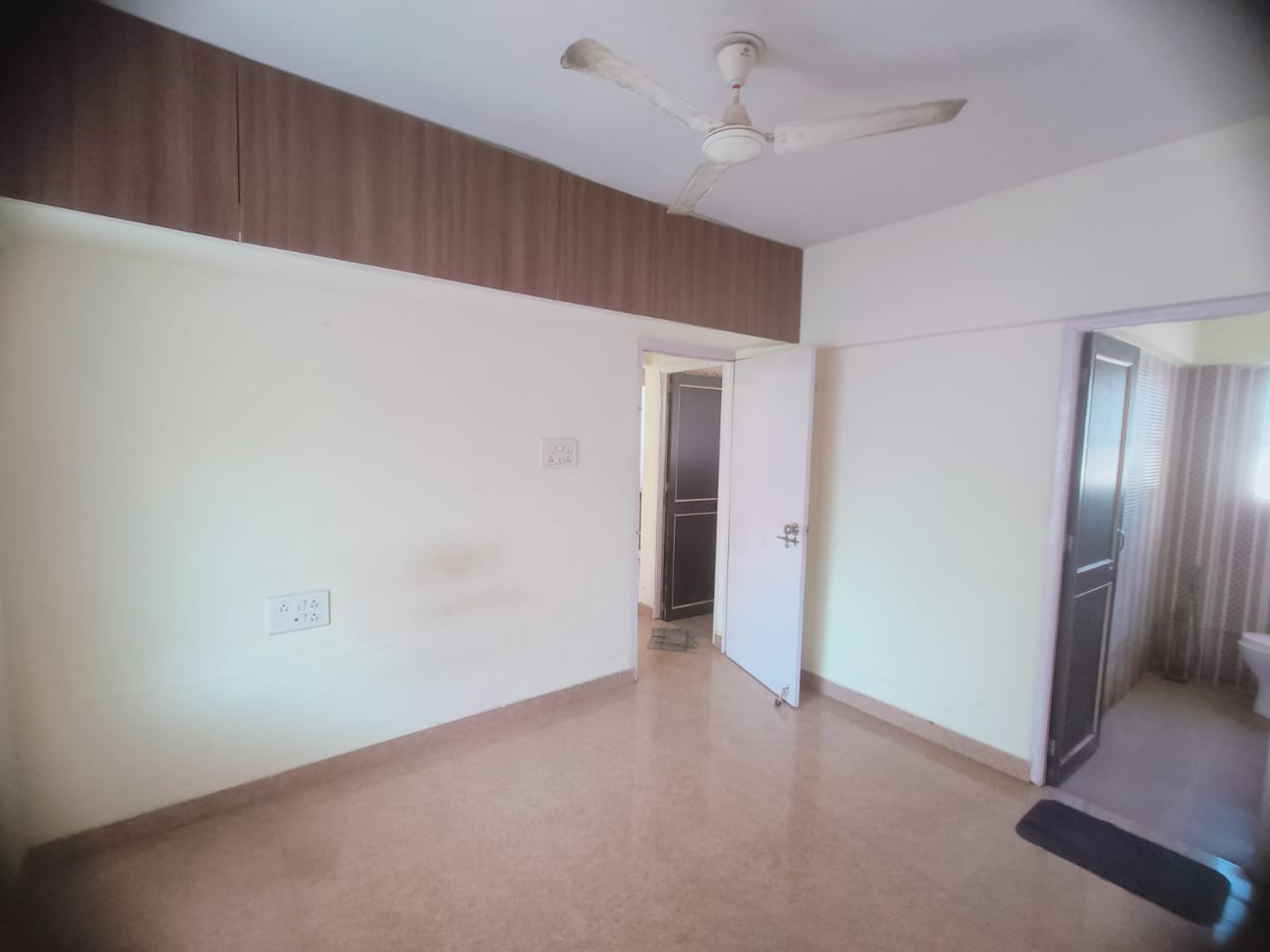 Rental 3 Bedroom 1587 Sq.Ft. Apartment in Gera Emerald City, Kharadi