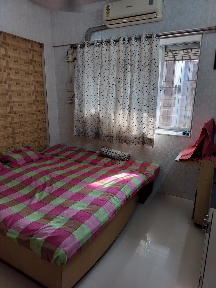 Bedroom, yogi-palace-chs 1 Bedroom 500 Sq.Ft. Apartment In Borivali West Mumbai 6431434