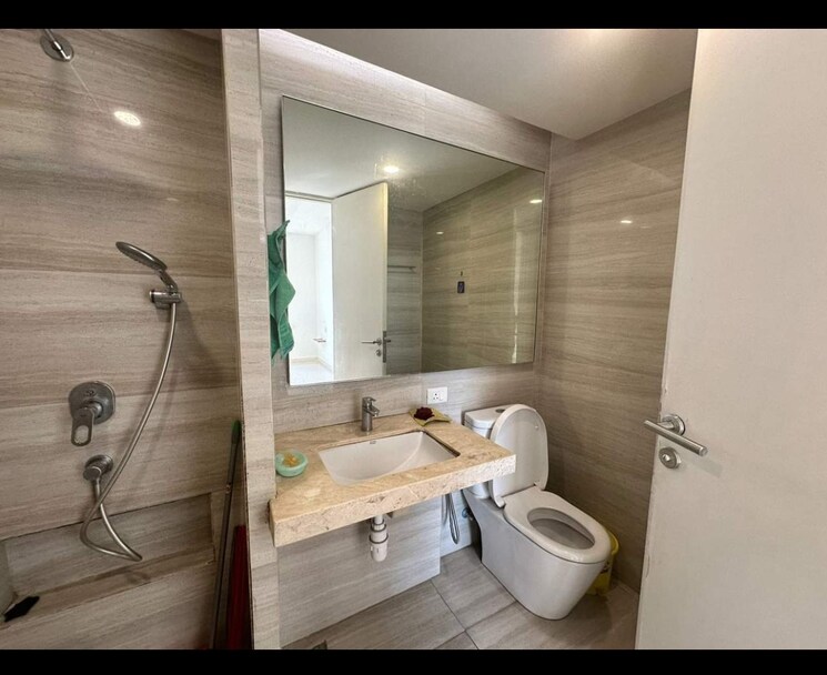 Bathroom, hiranandani-skylark-enclave 3 Bedroom 1012 Sq.Ft. Apartment In Ghodbunder Road Thane 6432265