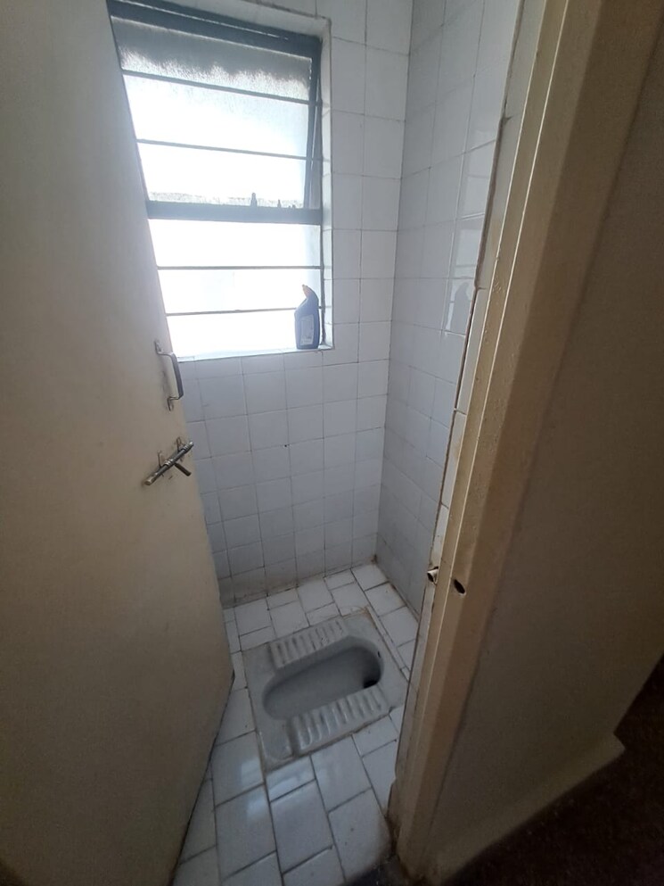 Bathroom, kolte-patil-elburz-hills-dales 3 Bedroom 2030 Sq.Ft. Apartment In Nibm Pune 6432835