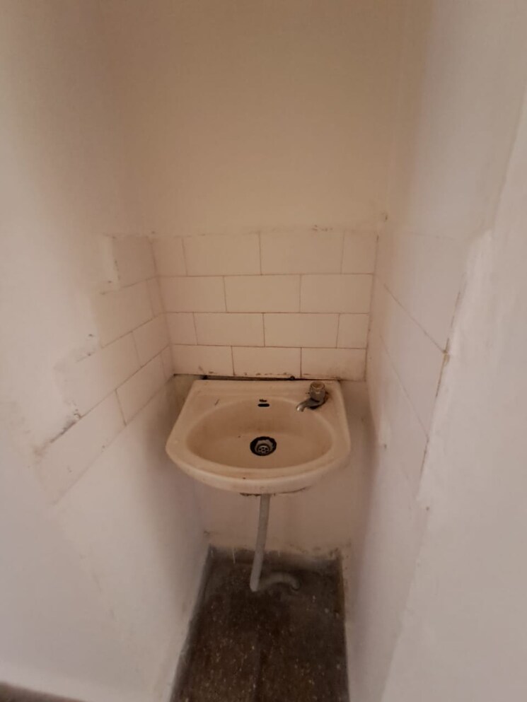 Bathroom, kolte-patil-elburz-hills-dales 3 Bedroom 2030 Sq.Ft. Apartment In Nibm Pune 6432835