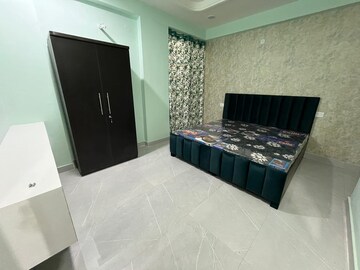 Bedroom in 4 BHK Apartment at Ajmer Road – for Rent