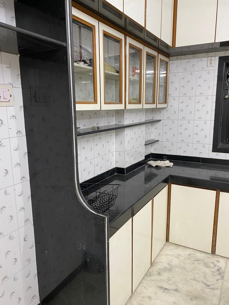 Kitchen, akash-jyoti-chs 1 Bedroom 540 Sq.Ft. Apartment In Santacruz East Mumbai 6436562