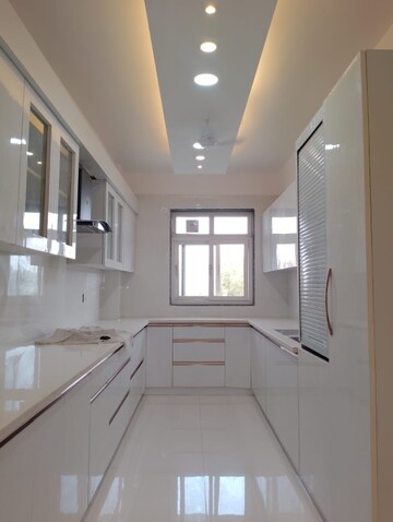 Building Lobby in 3 BHK Builder Floor at Palam Vihar – for Rent