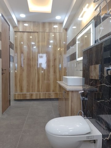 Bathroom in 3 BHK Builder Floor at Palam Vihar – for Rent