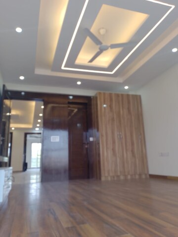 Living Room in 3 BHK Builder Floor at Palam Vihar – for Rent