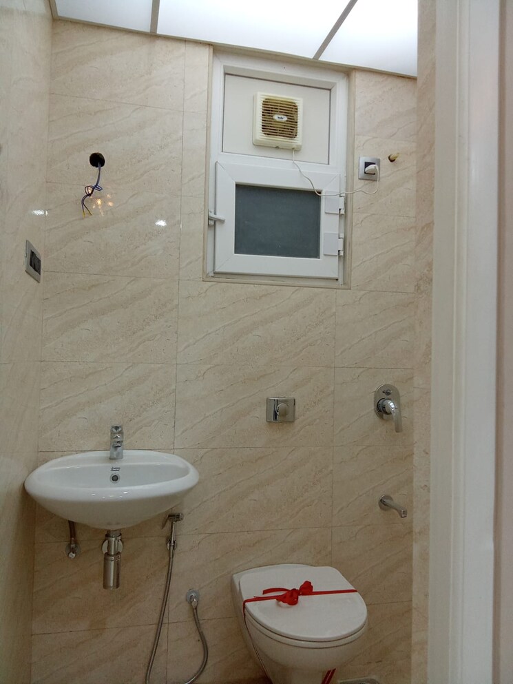 Bathroom, raghav-parijat 1 Bedroom 447 Sq.Ft. Apartment In Kurla East Mumbai 6438231