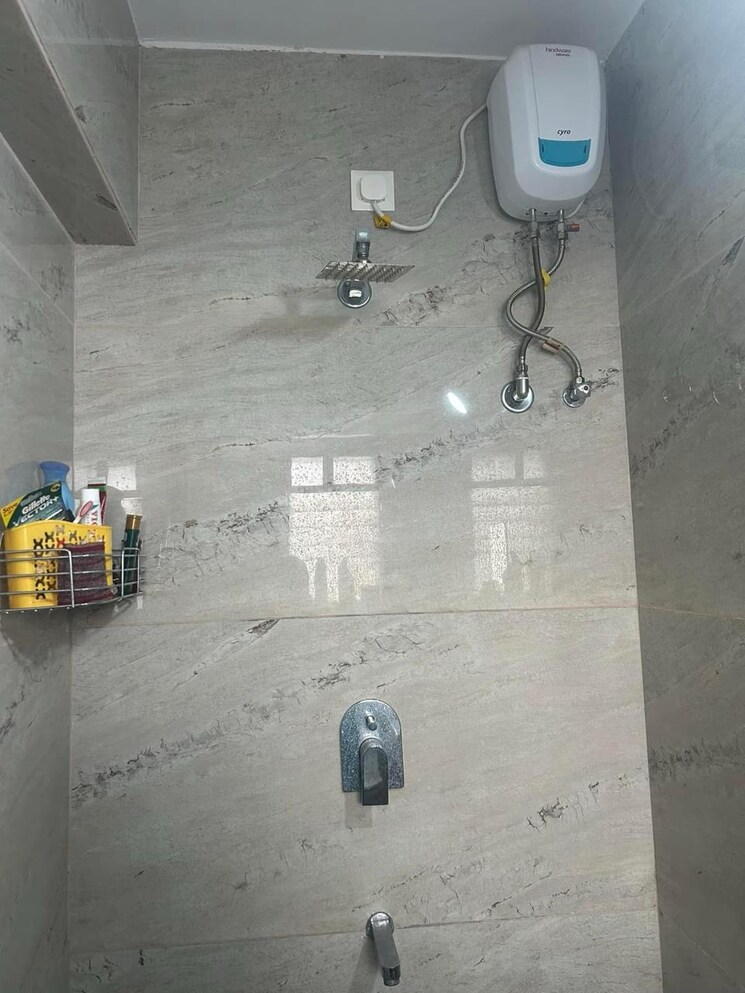 Bathroom, rustomjee-azziano-wing-d 3 Bedroom 992 Sq.Ft. Apartment In Majiwada Thane 6438940