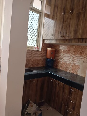 Furnished Amenities in 1 RK Builder Floor at Lajpat Nagar 4 – for Rent
