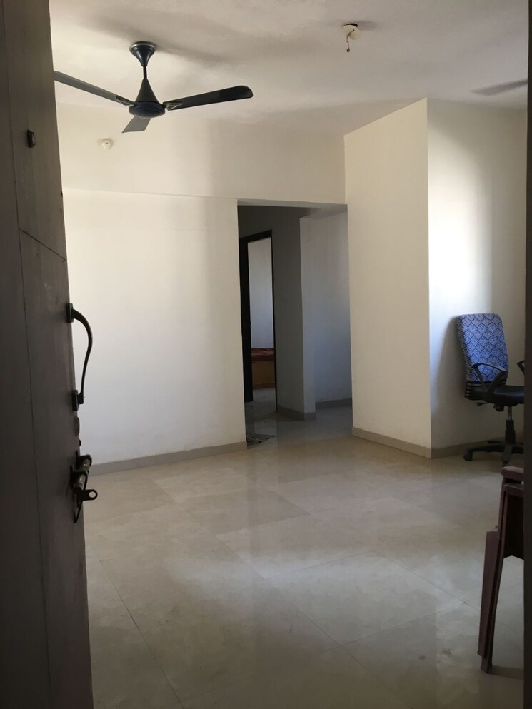 Room, sapta-green-acres-iii 3 Bedroom 800 Sq.Ft. Apartment In Ghodbunder Road Thane 6439498