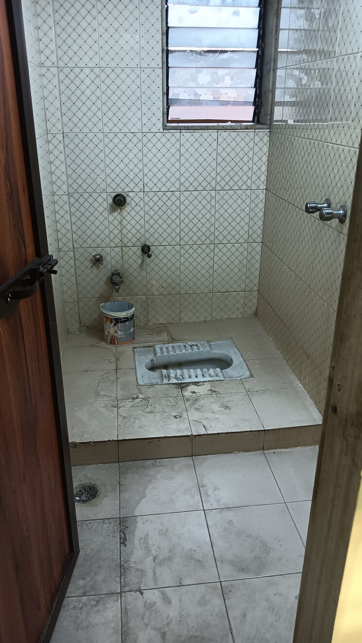 Bathroom, lakhanis-kalwa 2 Bedroom 850 Sq.Ft. Apartment In Kalwa Thane 6441247