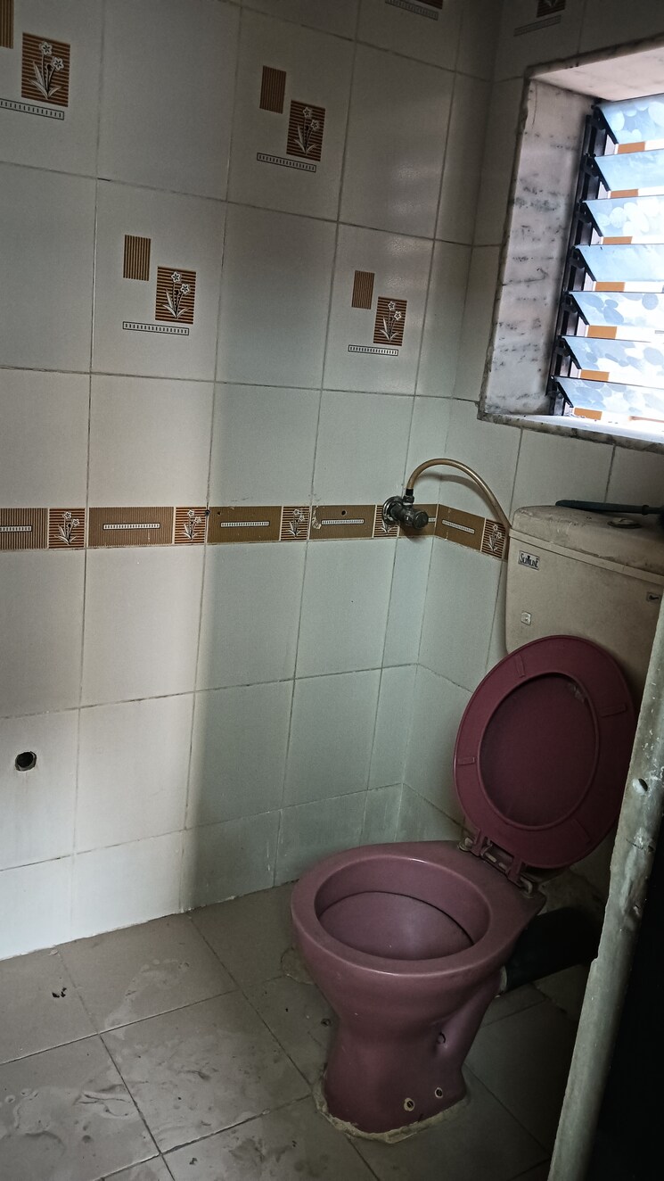 Bathroom, lakhanis-kalwa 2 Bedroom 850 Sq.Ft. Apartment In Kalwa Thane 6441247