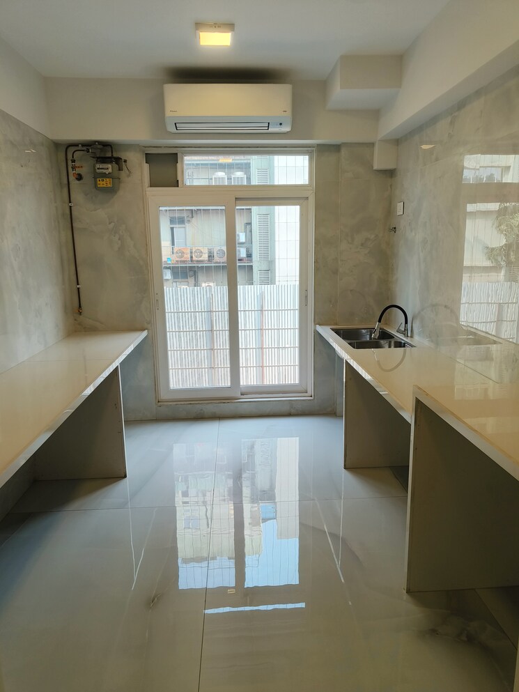 Kitchen, concrete-sai-sansar 3 Bedroom 1225 Sq.Ft. Apartment In Chembur Mumbai 6441366