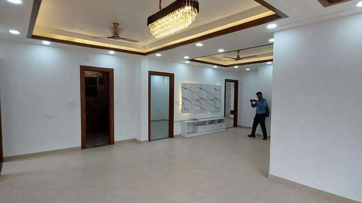 4 Bedroom 350 Sq.Yd. Builder Floor in Sector 28 Faridabad