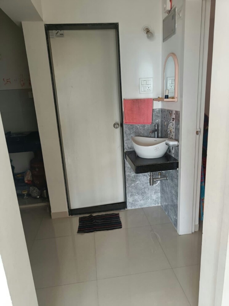 Bathroom, malpani-green-park 2 Bedroom 671 Sq.Ft. Apartment In Fursungi Pune 6444999